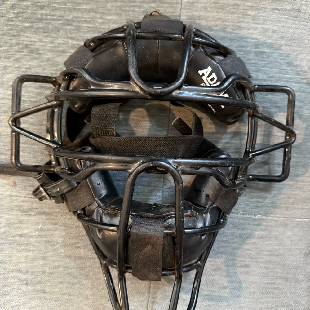 Adams Black Catcher's Mask